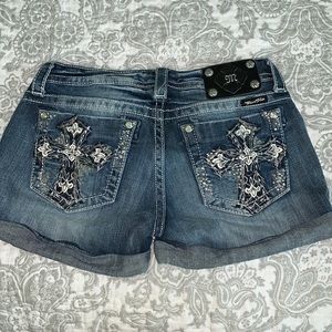Miss Me Shorts size 29